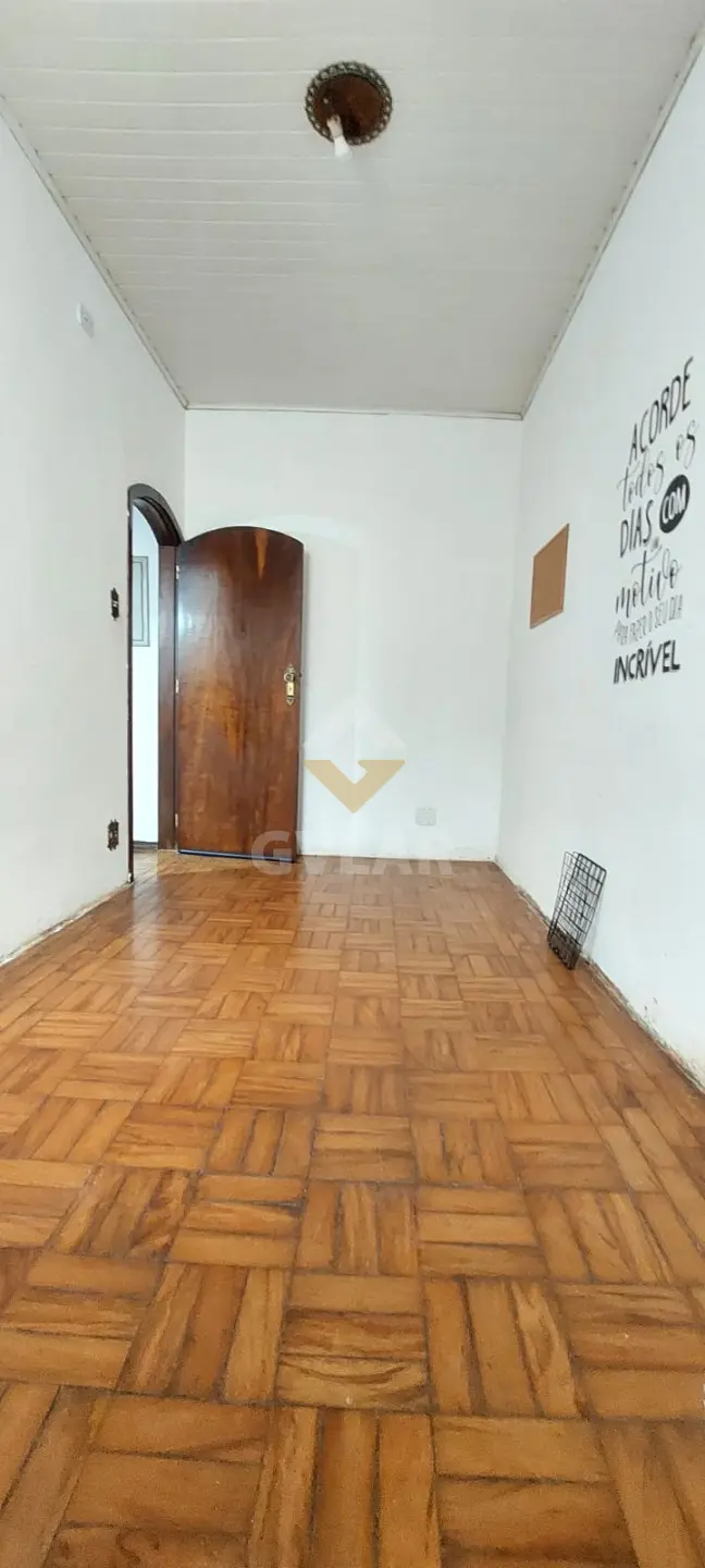 CASA TÉRREA EM VILA NA MOOCA - OPORTUNIDADE.